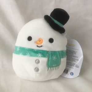Manny the Snowman Squishmallow 4.5” NWT